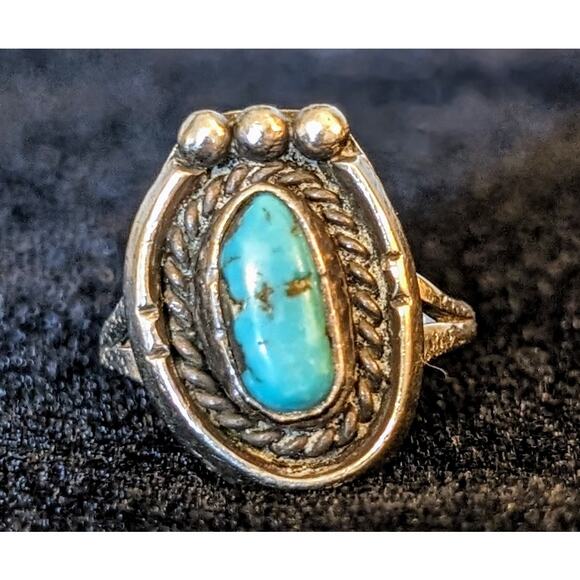 Vintage Turquoise Ring Navajo Sterling Silver Southwestern Ring Size 4